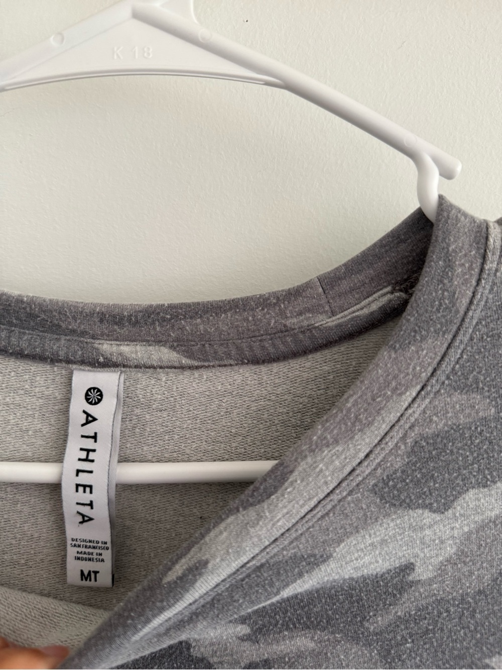 Athleta Women's Studio to Street Sweatshirt MT Gray Camo Pullover - Picture 4 of 6